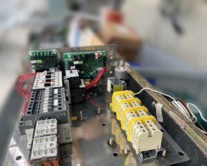 quadri elettrici saldature assemblaggio